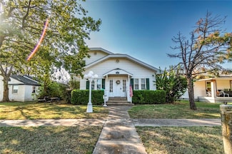 108 W 5th St, Stroud, OK 74079