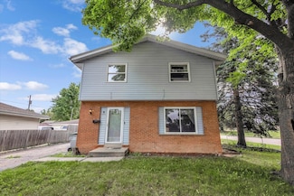6800 N 80th St, Milwaukee, WI 53223