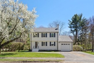 6 George Aggott Rd, Needham, MA 02492