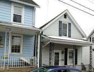 576 S Benner Ave, Fountain Hill, PA 18015