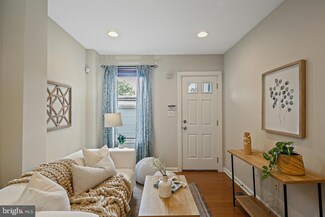 307 S Castle St, Baltimore, MD 21231