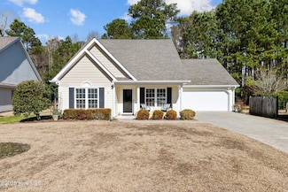 408 Neuchatel Rd, New Bern, NC 28562