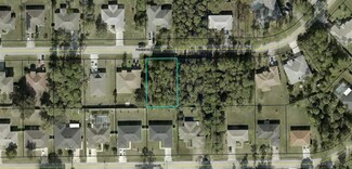 22 Poinsettia Ln, Palm Coast, FL 32164