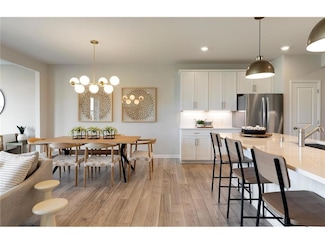 17942 Genoa Dr, Lakeville, MN 55044