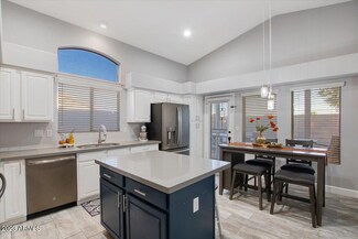 3509 W Whispering Wind Dr, Glendale, AZ 85310