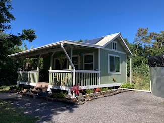 94-6312 Mauka St, Naalehu, HI 96772