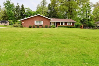 151 Northview Rd, Canfield, OH 44406