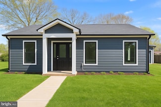 13711 Joyce Rd, Woodbridge, VA 22191