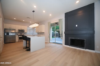 249 E Palomino Ct, Gilbert, AZ 85296