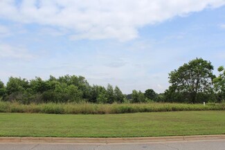 197 Stonegate Ln, Albany, GA 31721