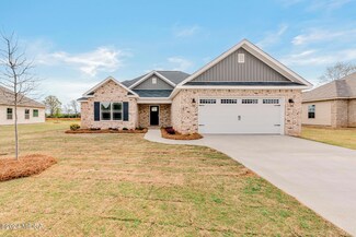 247 Overton Dr, Perry, GA 31069