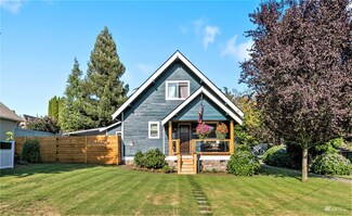 100 Bender Rd, Lynden, WA 98264