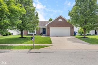 11209 Black Gold Dr, Noblesville, IN 46060