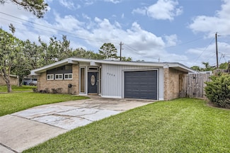 6509 Birdwood Rd, Houston, TX 77074