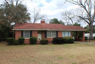 1613 Rice Ave, Dublin, GA 31021