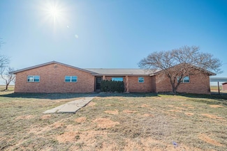 726 County Road 130, Seagraves, TX 79359
