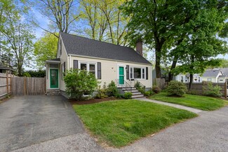 60 Bingham Ave, Dedham, MA 02026