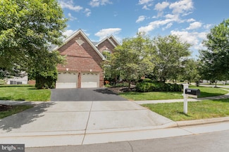 25346 Justice Dr, Chantilly, VA 20152
