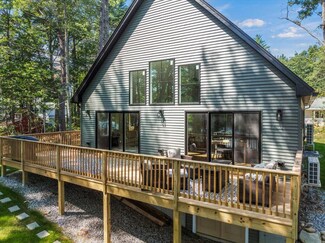 69 Barkers Pond Rd, Lyman, ME 04002