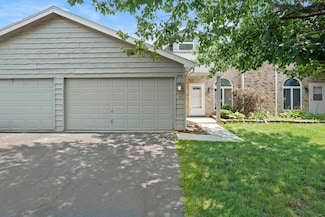 1886 Sycamore Ct, Crown Point, IN 46307