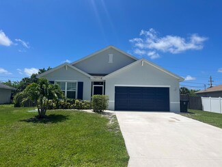 110 SW Ridgecrest Dr, Port Saint Lucie, FL 34953