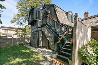 99 Coggeshall Ave Unit 2, Newport, RI 02840