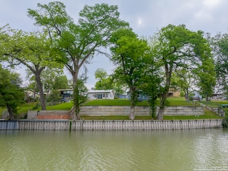 526 Cypress Ridge, Mc Queeney, TX 78123