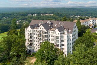 12 Mountain Laurels Dr Unit U205, Nashua, NH 03062