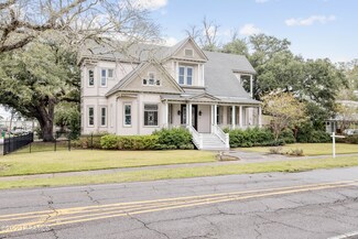 203 E Main St, Broussard, LA 70518