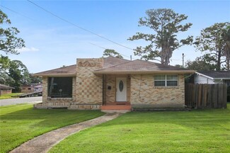 4791 Gawain Dr, New Orleans, LA 70127