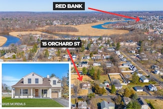 15 Orchard St, Tinton Falls, NJ 07724