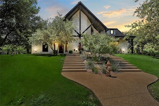 8029 N River Crossing, China Spring, TX 76633