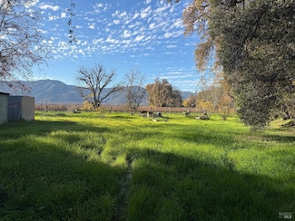 1510 Talmage Ct, Ukiah, CA 95482