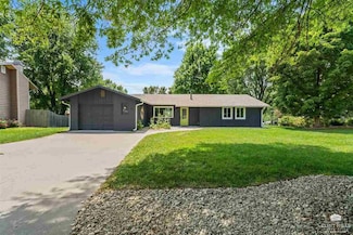 3509 Chippewa Cir, Manhattan, KS 66503