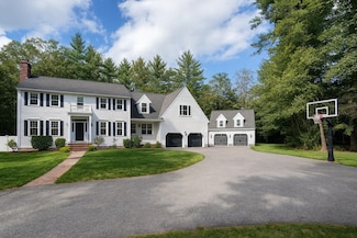 80 Wendover Way, Bedford, NH 03110