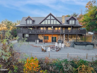 2270 Windswept View Way, Sevierville, TN 37876