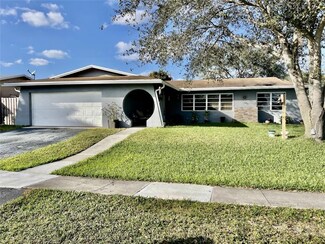 9511 NW 8th St, Pembroke Pines, FL 33024