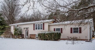 5278 Wheeler Rd, Weedsport, NY 13166