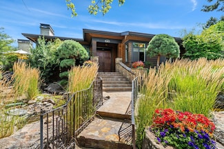 855 NW Haleakala Way, Bend, OR 97701