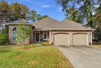 8 Chestnut Point, Petal, MS 39465