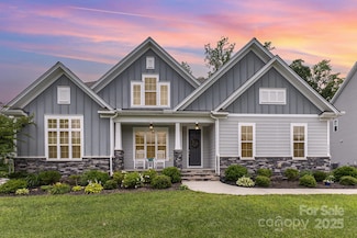 8709 Raven Top Dr, Mint Hill, NC 28227