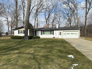 70765 Brande Creek Dr, Edwardsburg, MI 49112
