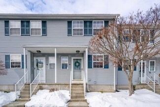 45 Waters Edge Unit 45, Ludlow, MA 01056