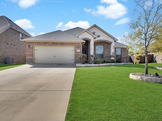206 Brighton Ct, Midlothian, TX 76065
