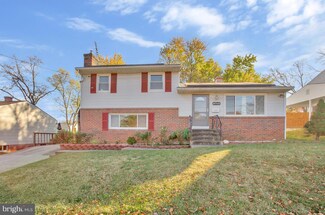 6713 Longridge Dr, Lanham, MD 20706