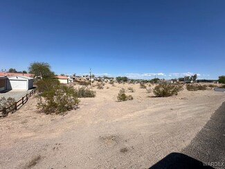 4711 E Bayside Dr, Topock/Golden Shores, AZ 86436