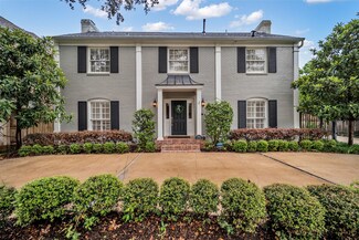 2539 Addison Rd, Houston, TX 77030