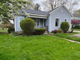 707 N Main St, Churubusco, IN 46723