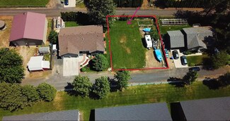 13002 N Hogan Ln, Spokane, WA 99208