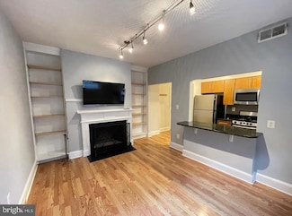 18 9th St NE Unit 105, Washington, DC 20002